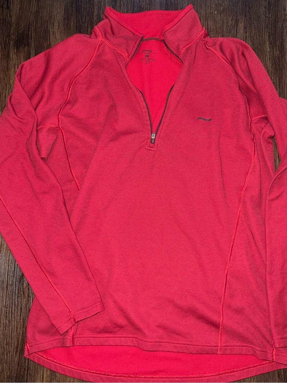 Patagonia Men's Bright Red Half-Zip Fleece Pullover